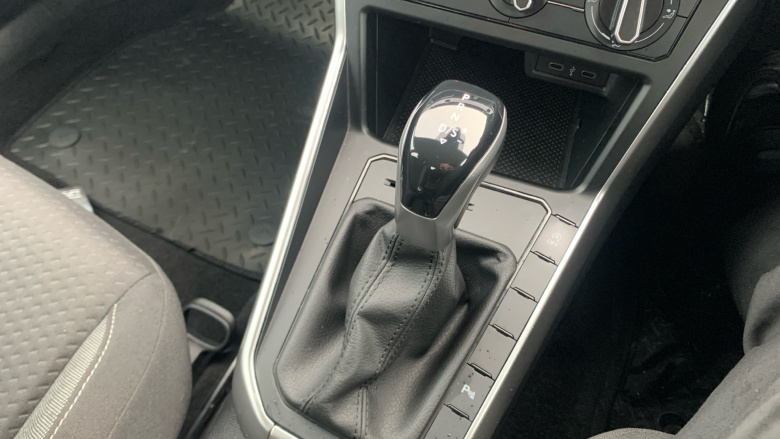 Volkswagen Polo 1.0 TSI Life 5dr DSG Petrol Hatchback